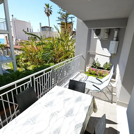 Ferienwohnung Royal Sea House Cefalù Exterior foto