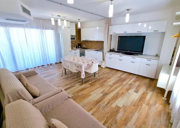 Royal Sea House